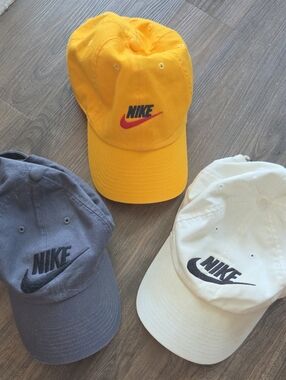 3 Nike Baseball Hats